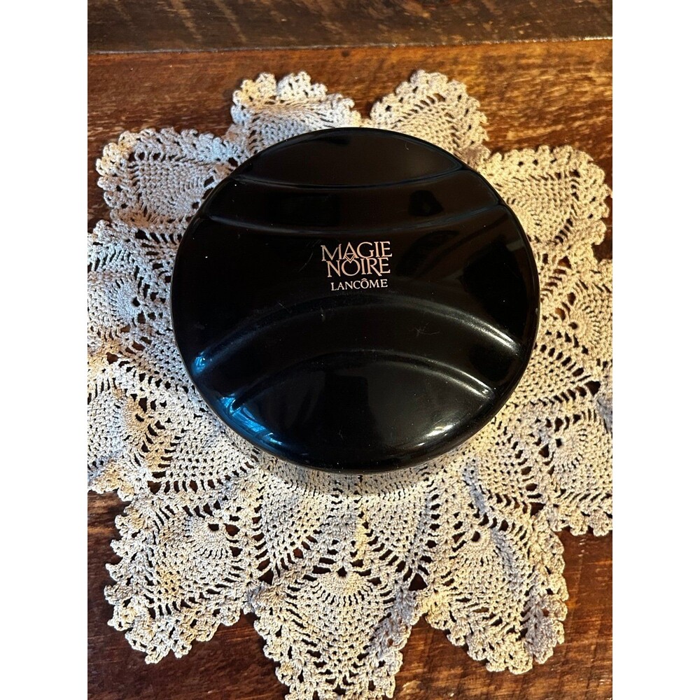 Vintage HTF Lancôme Magie Noire 6 oz Perfume Dusting Powder 90% full